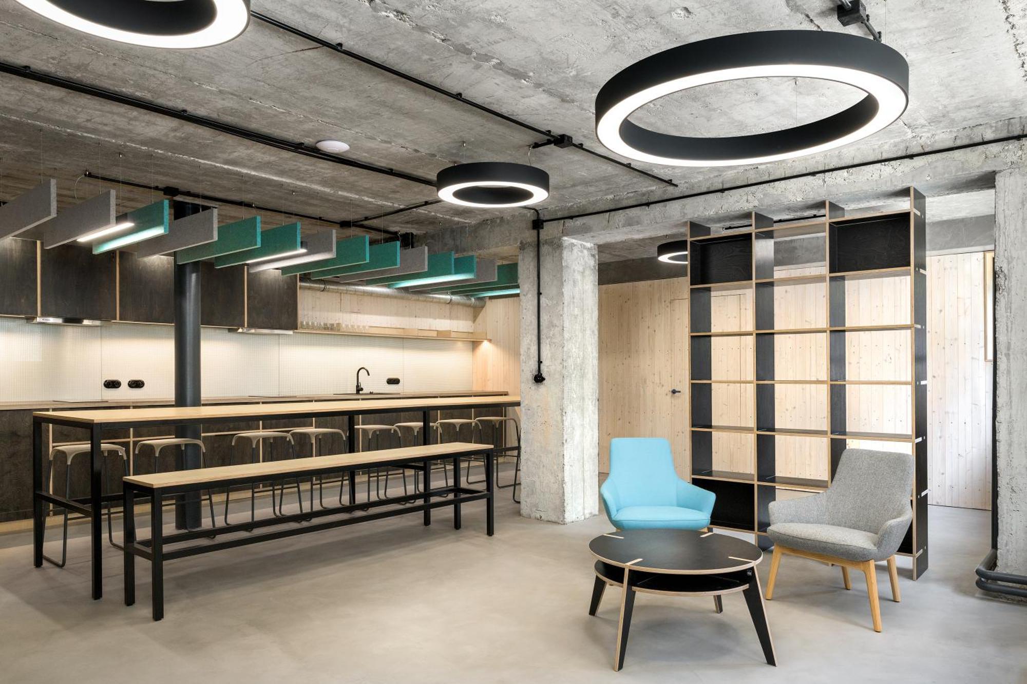 Izy Stay Hostel Bratislava Eksteriør billede